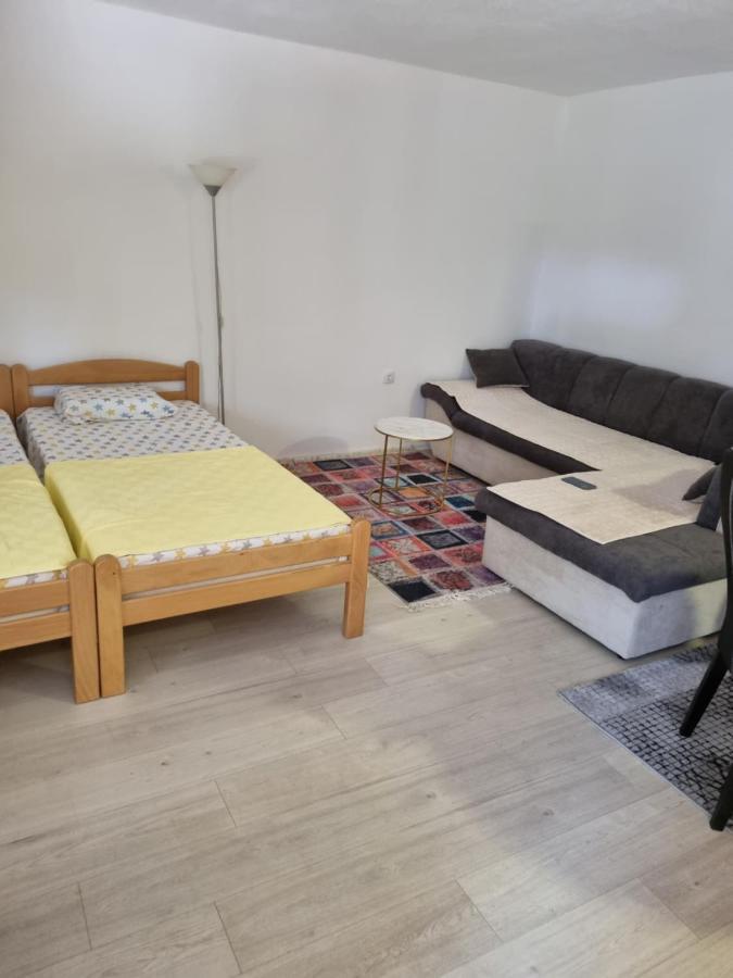 Apartments Maria Ivanica Exterior photo